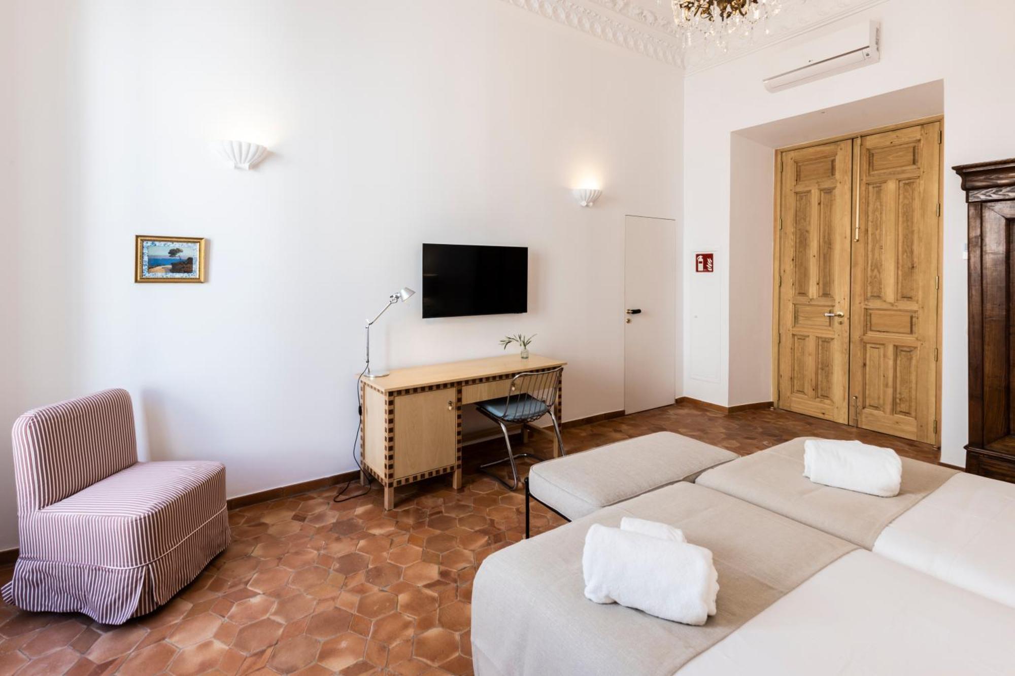 Casa Pizarro Hotel Caceres Exterior photo
